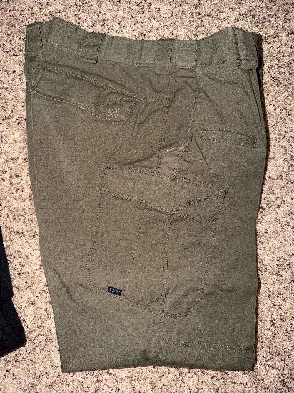 2 Pair 5.11 Tactical Men's Cargo Shorts in Black and Olive 36x30 - Picture 3 of 6